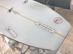 �|���G�X�e�� �t�B�� Future biltsurfboards 16_3